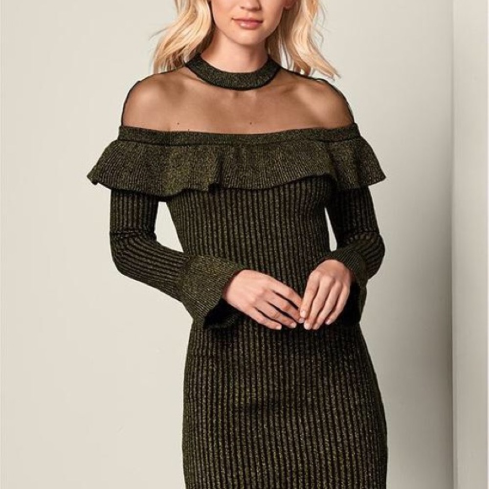 RUFFLE DETAIL SWEATER DRESS size Med (8-10)